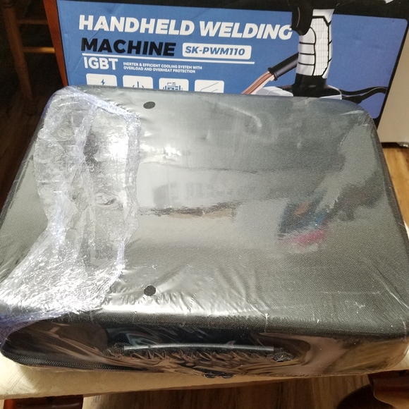 Saker Handheld Welding Machine - Picture 2 of 4